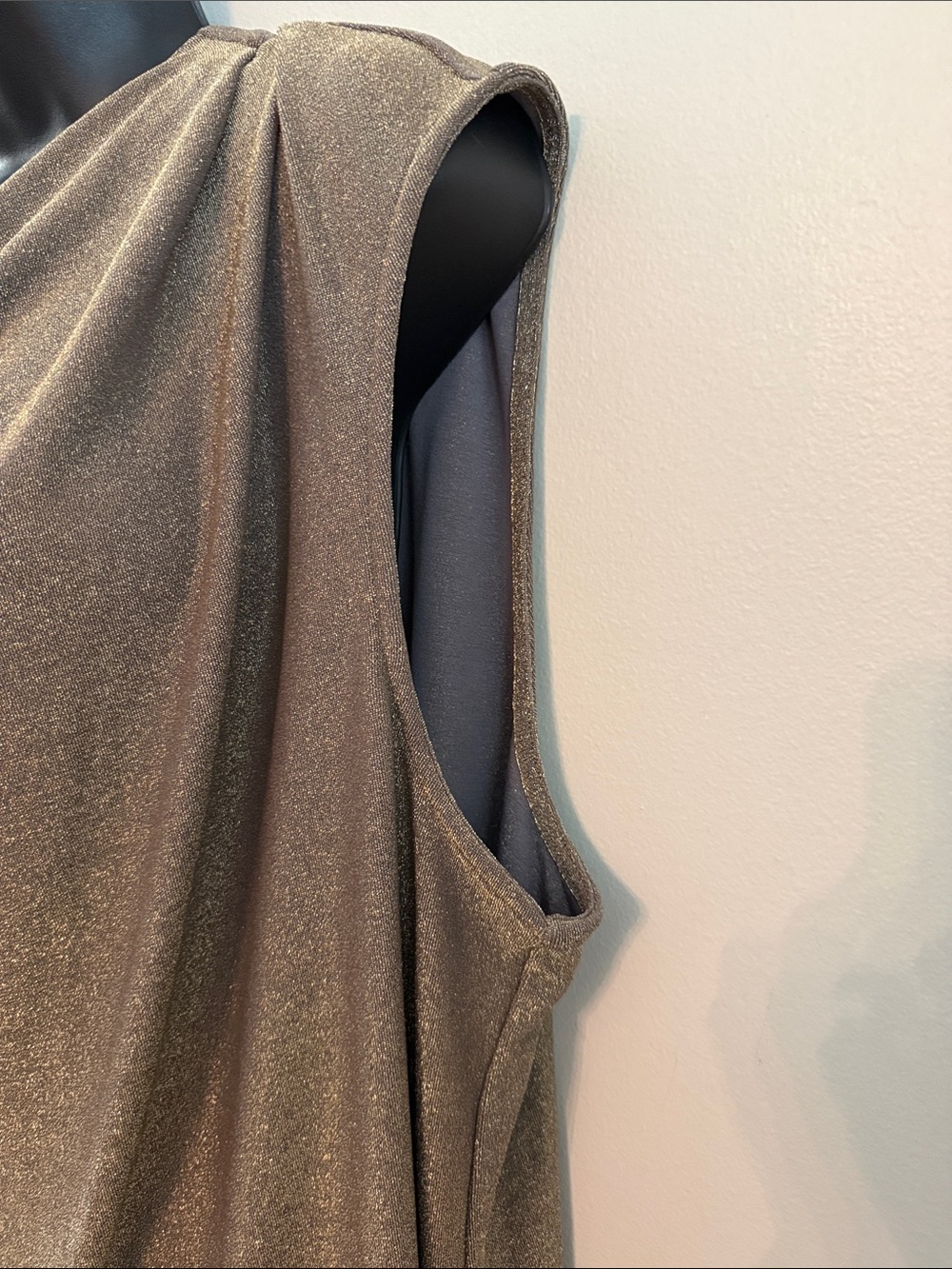 Worthington Metallic Bronze Cowl Neck Sleeveless Top nylon spandex blend size 2X - Picture 5 of 11